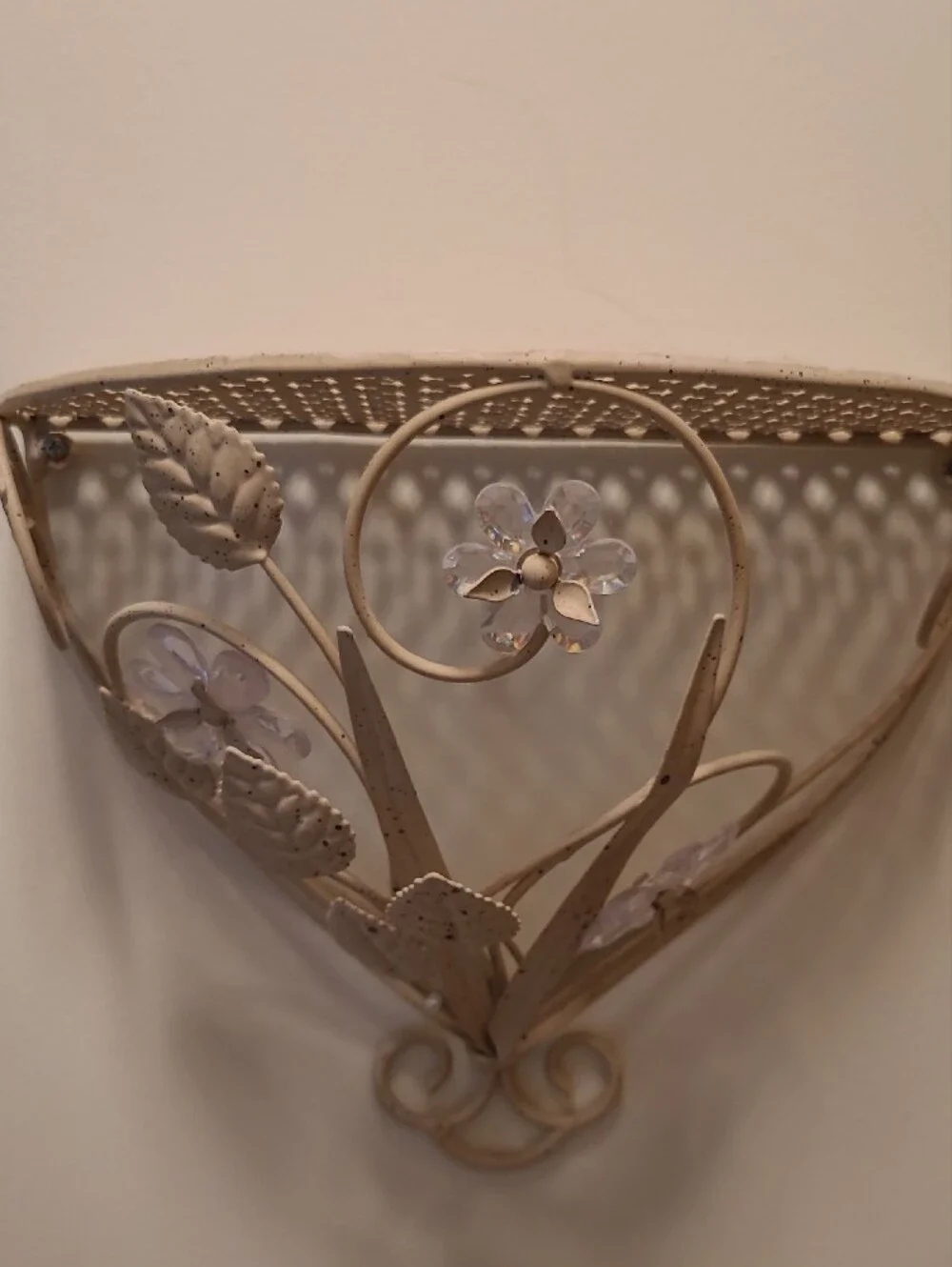 Metal Wall Shelf Cream Color